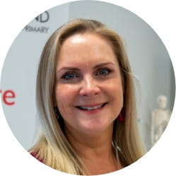 Lady Kirsty Grundy headshot